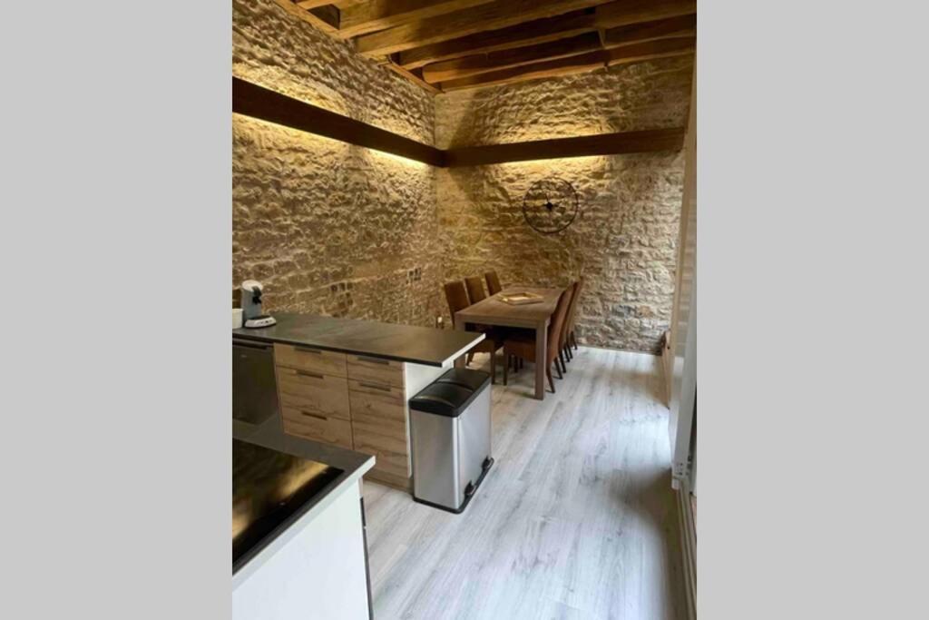 « Au 33 » Charleville-Mezieres Exterior foto